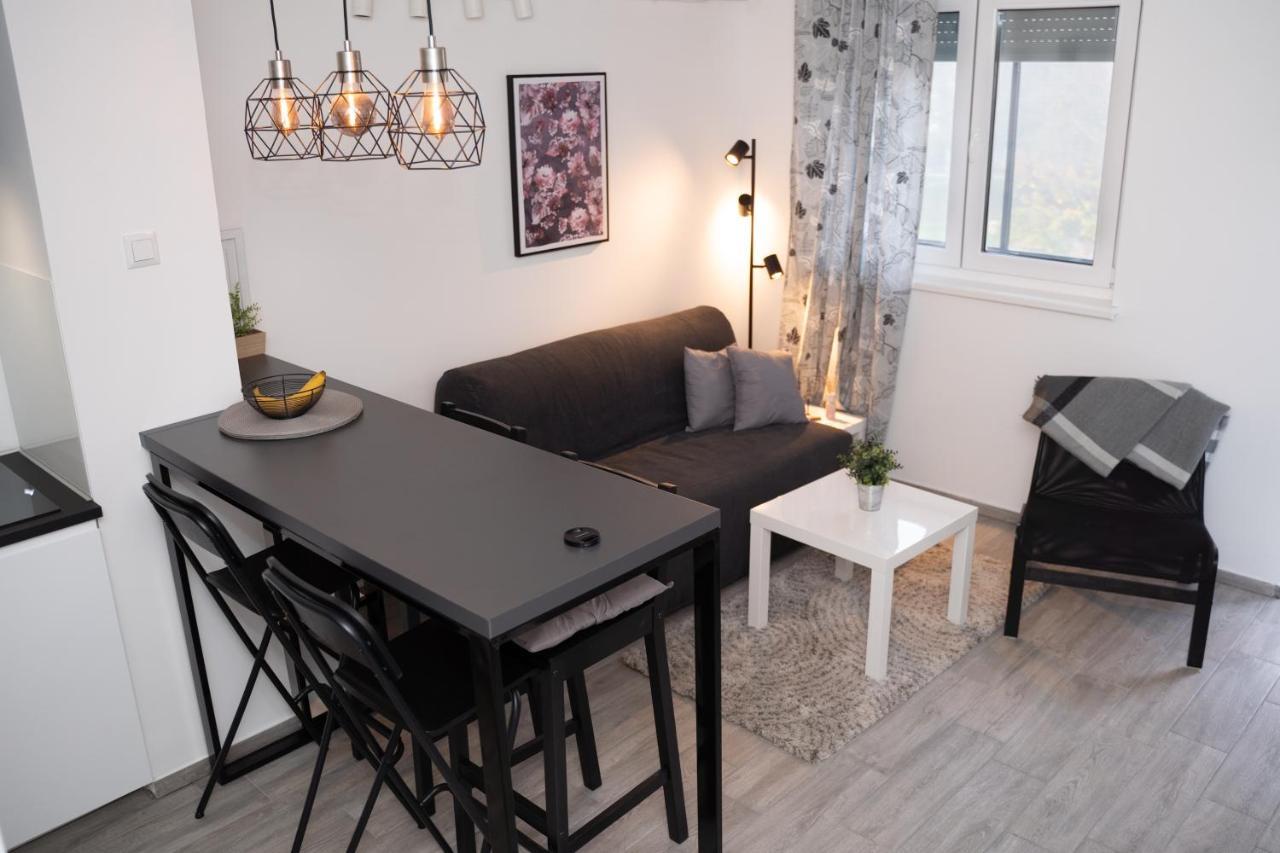 Apartman Ina Osijek Buitenkant foto